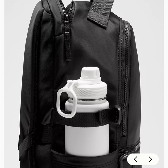 lululemon athletica new crew Backpack 22L - Picture 3 of 6